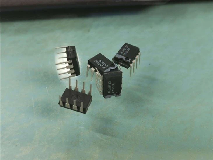 Original 2035UVT-7 2017+ Electronic Components